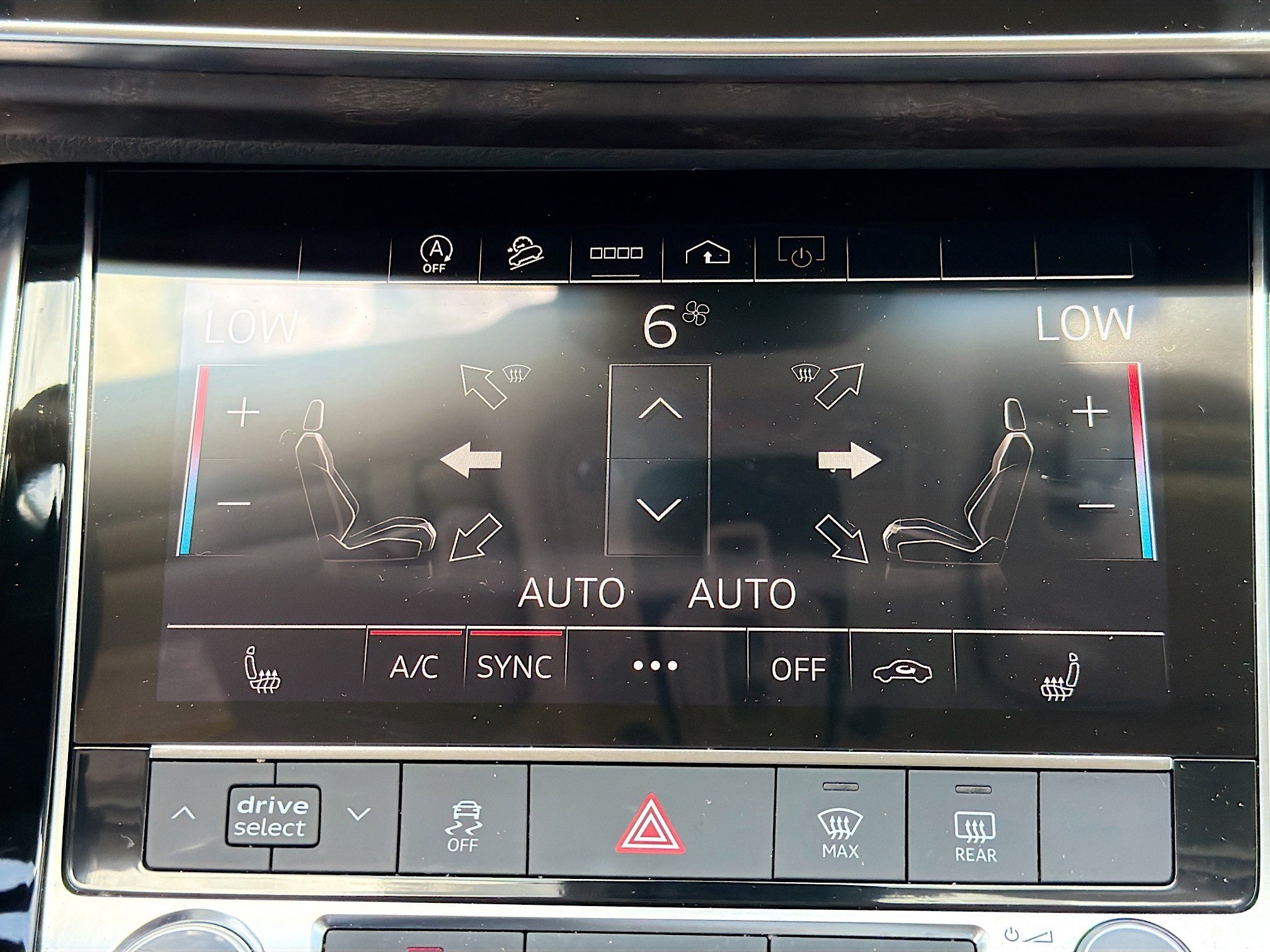 Used 2025 Glacier White Audi Premium image 35