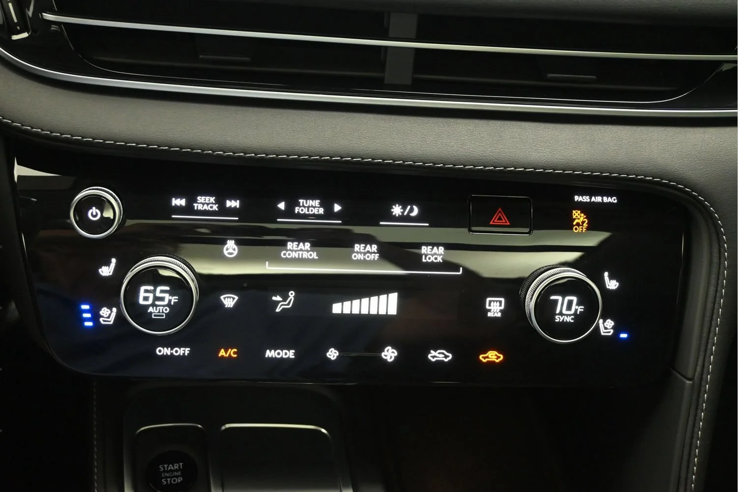 Used 2026 Graphite Shadow INFINITI LUXE image 20