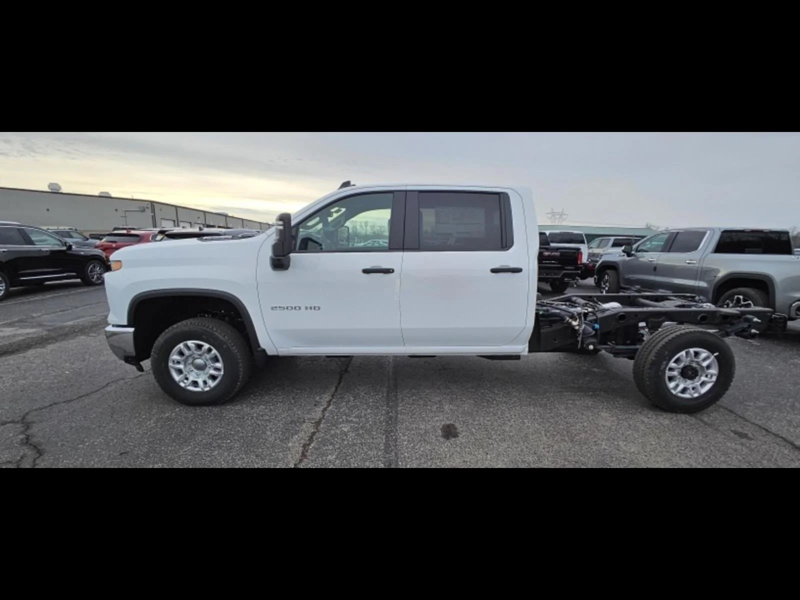 Used 2026 Summit White Chevrolet WT image 6