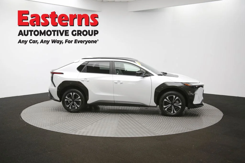 Used 2023 White Toyota XLE image 45