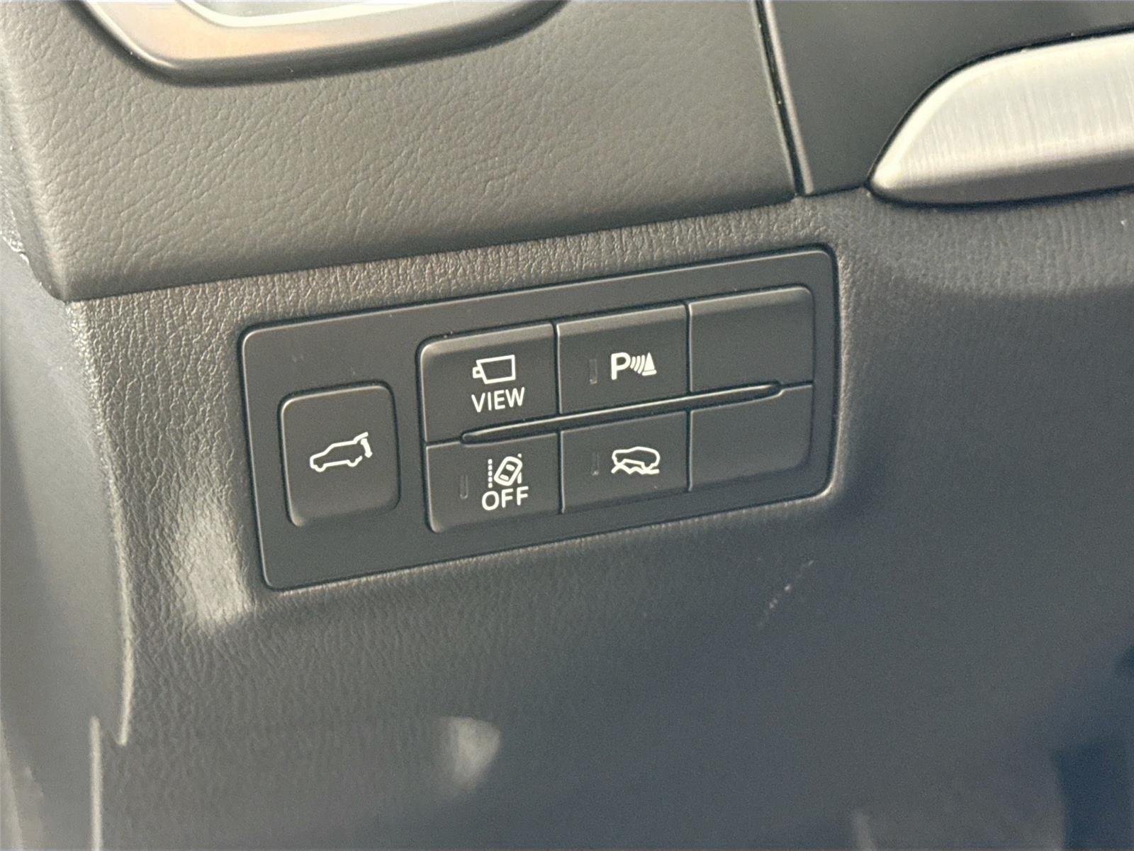 Used 2023 Deep Crystal Blue Mica Mazda Grand Touring image 15