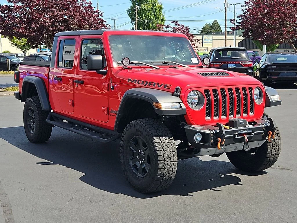 Used 2022 Firecracker Red Clearcoat Jeep Mojave image 8