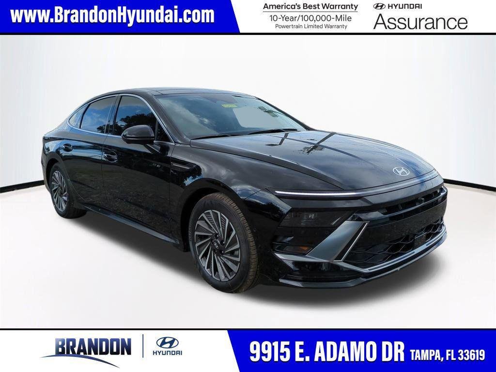 2025 Hyundai Sonata Hybrid