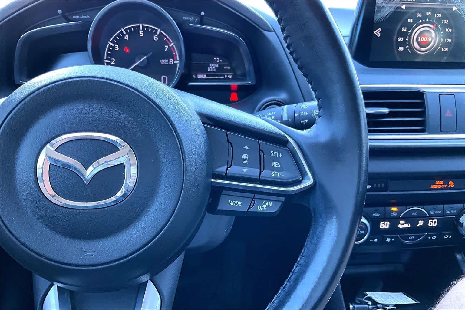 Used 2017 Snowflake White Pearl Mica Mazda Grand Touring image 25