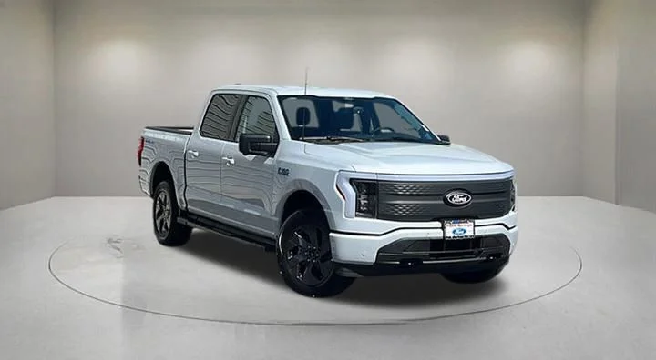 2025 Ford F-150 Lightning