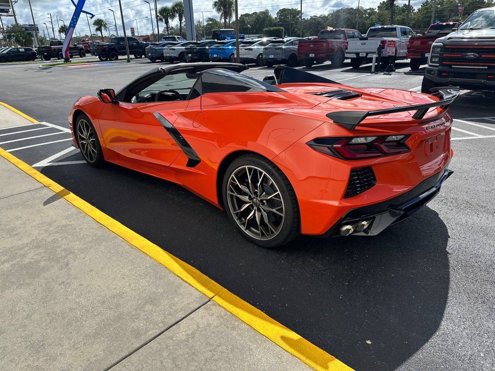 Used 2025 Sebring Orange Tintcoat Chevrolet Stingray image 6