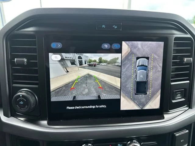 New 2026 Carbonized Gray Metallic Ford XLT image 23