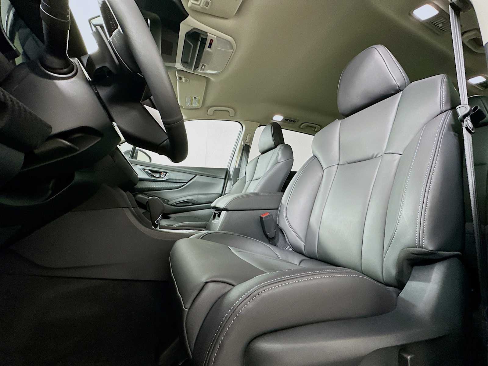 New 2026 MAGNETITE GRAY METALLIC Subaru Premium 7-Passenger image 18