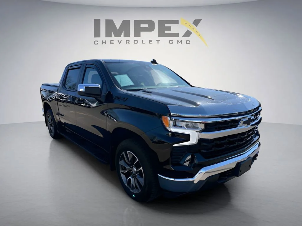 Used 2024 Black Chevrolet LT image 7