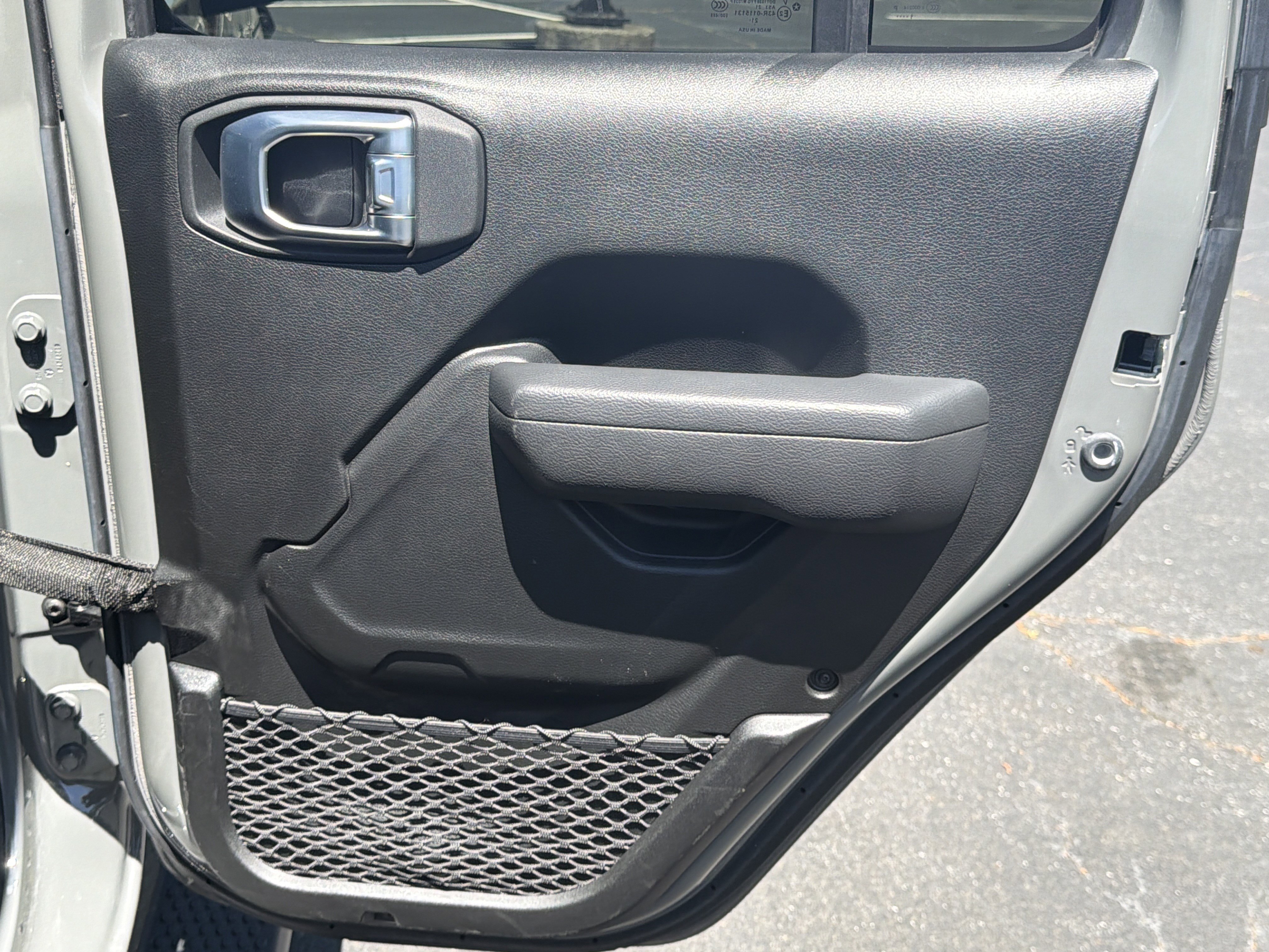 Used 2022 Sting-Gray Clearcoat Jeep Unlimited Sport S image 19