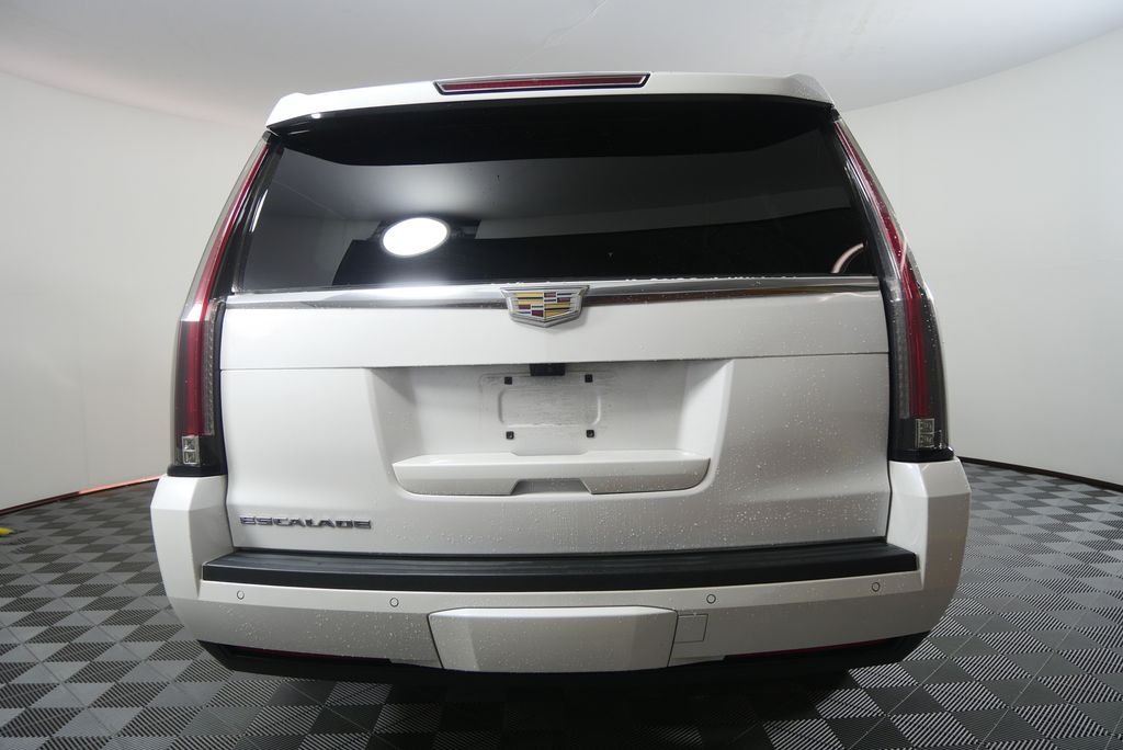 Used 2020 Crystal White Cadillac Platinum Edition image 4