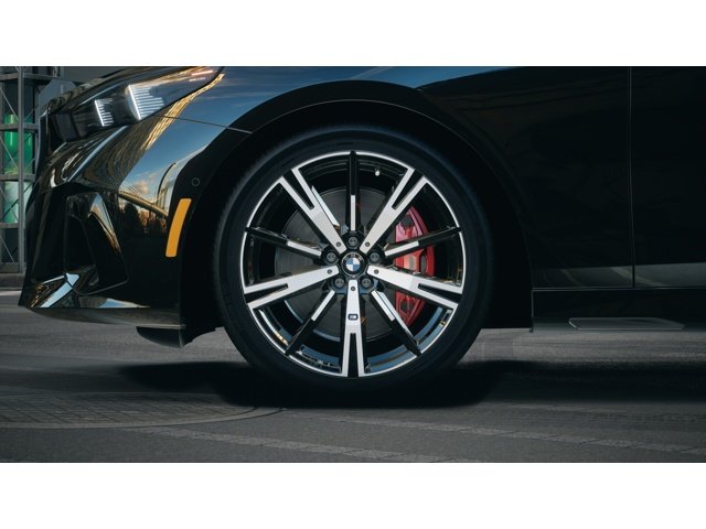 New 2027 Black Sapphire Metallic BMW 540i image 7