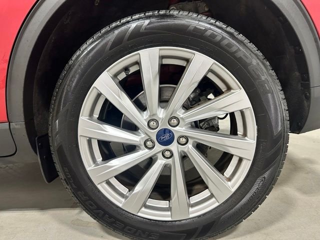 Used 2022 Red Ford Titanium image 23