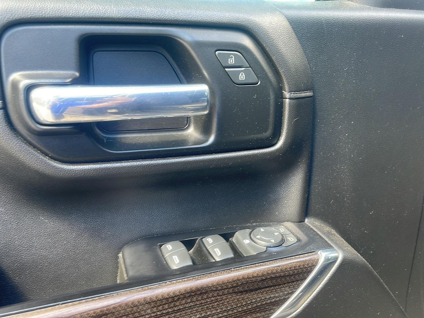 Used 2019 Havana Brown Metallic Chevrolet LT image 13