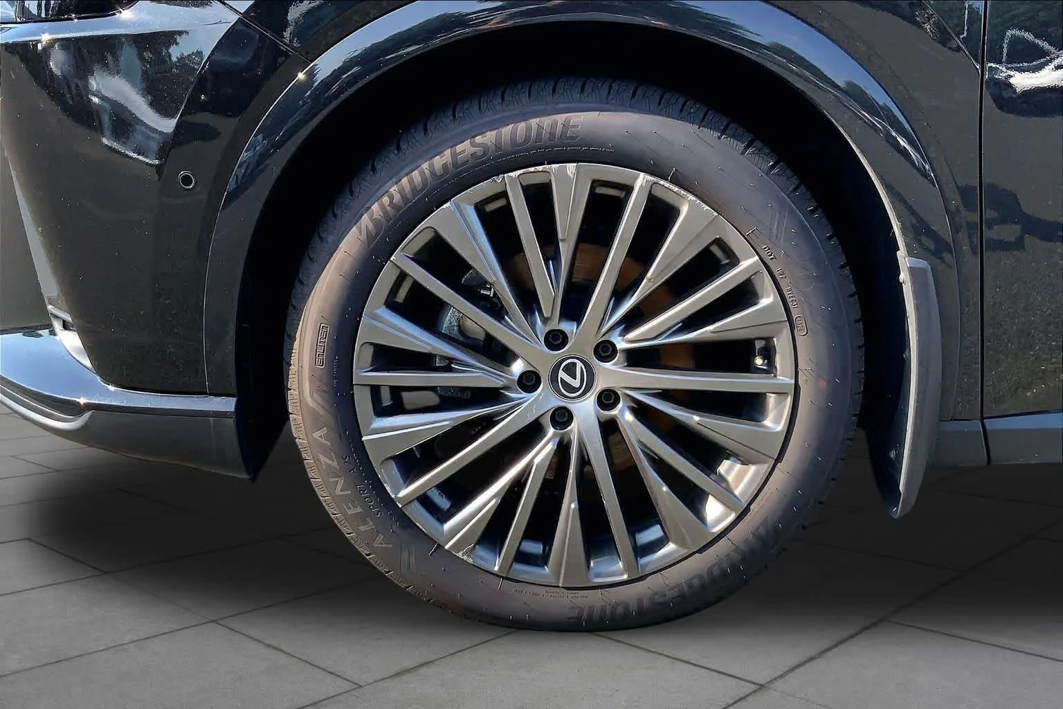 Used 2023 Caviar Lexus Luxury image 11