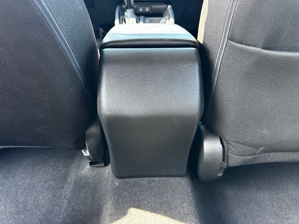 Used 2023 Silver Honda LX image 19