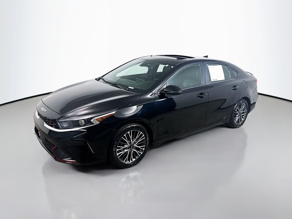 Used 2023 Aurora Black Kia GT-Line image 3