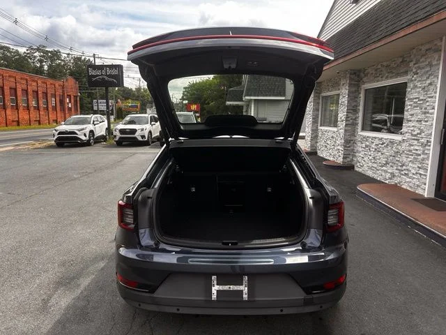 Used 2024  Polestar Long Range Dual Motor image 16