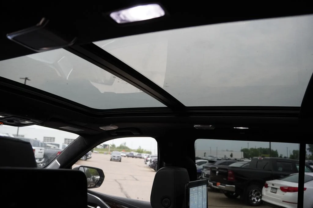 Used 2021 Dark Mocha Metallic Cadillac Sport Platinum image 6