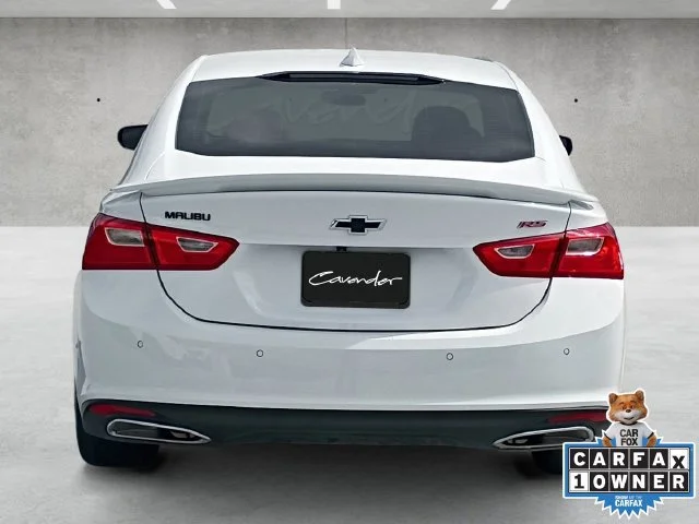 Used 2025 Summit White Chevrolet RS image 15