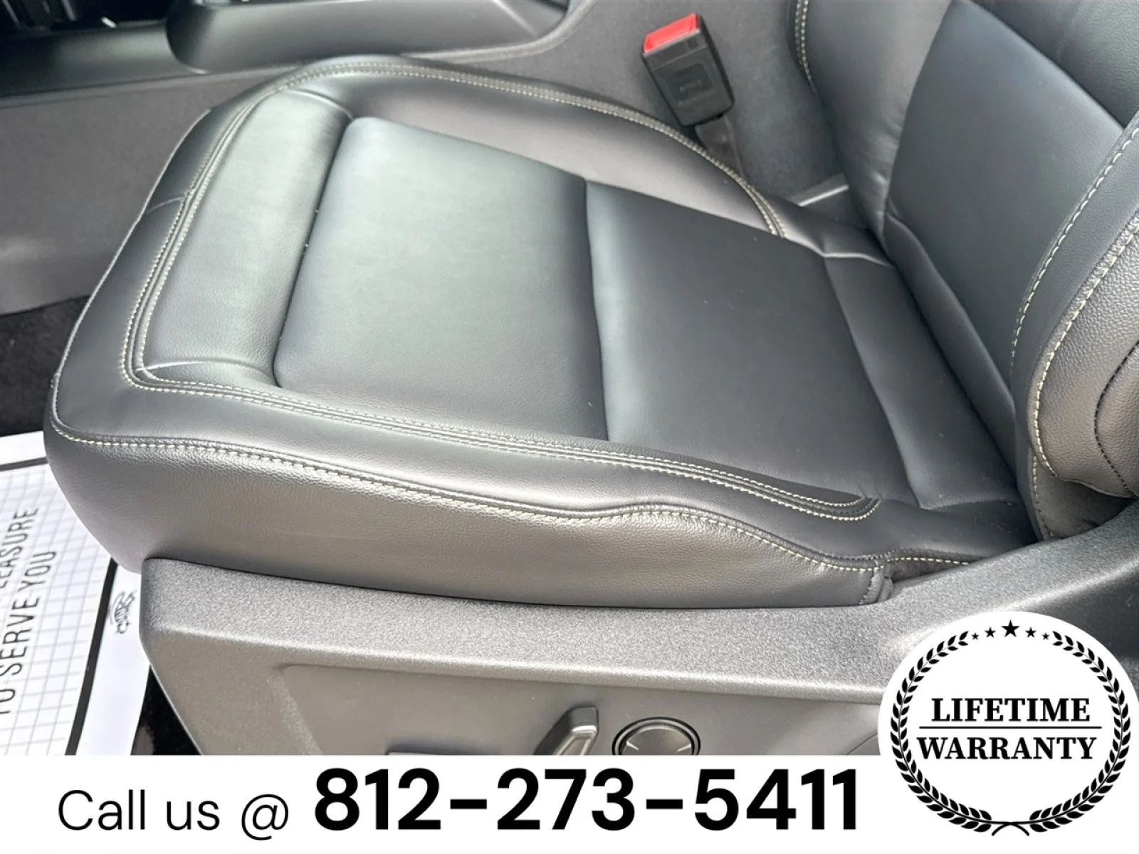 New 2025 Marsh Gray Ford Badlands® image 19