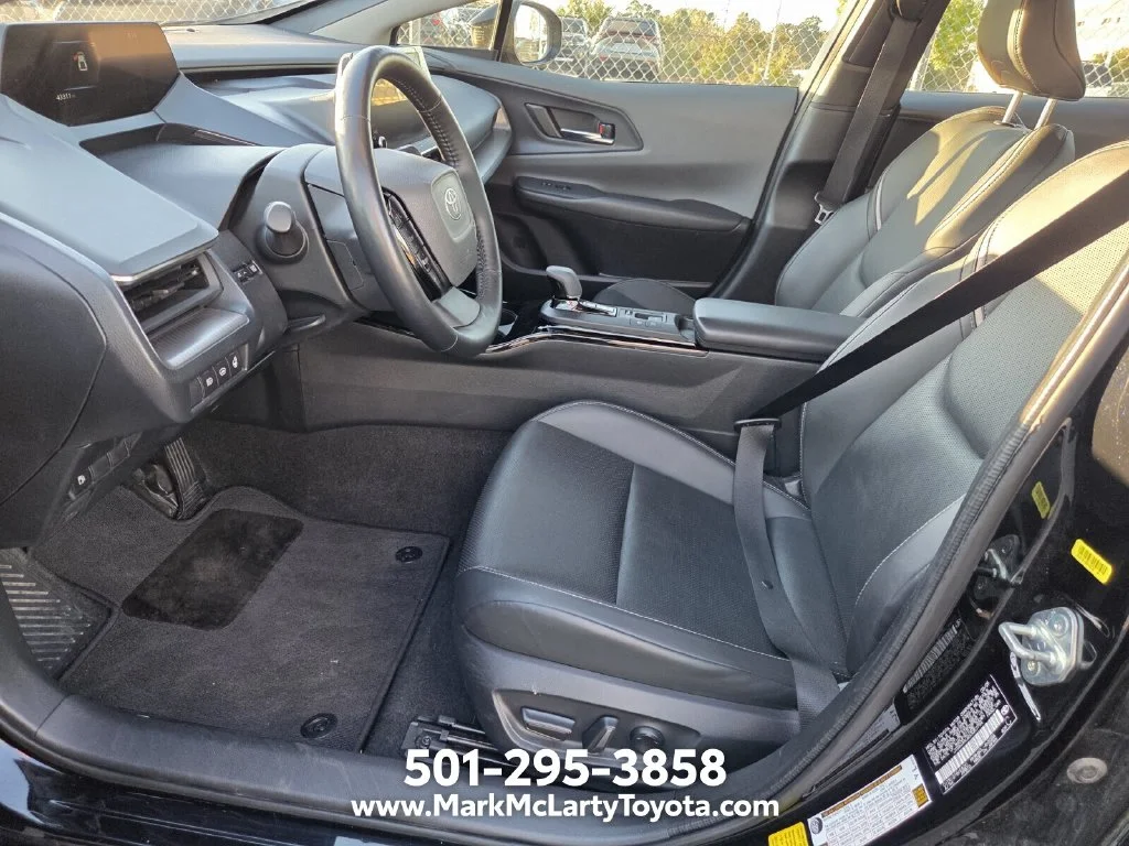 Used 2025 Black Toyota XLE image 8