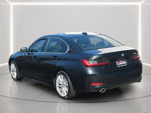 Used 2024 Black BMW 330e xDrive image 3