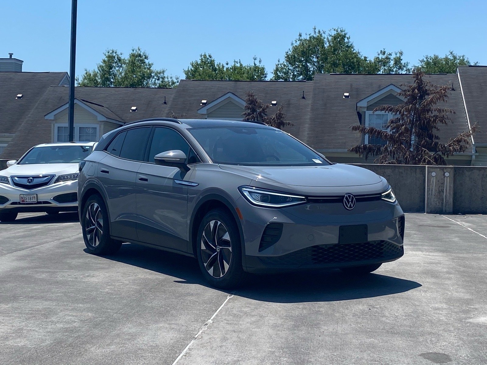 2022 Volkswagen ID.4 PRO S's photo