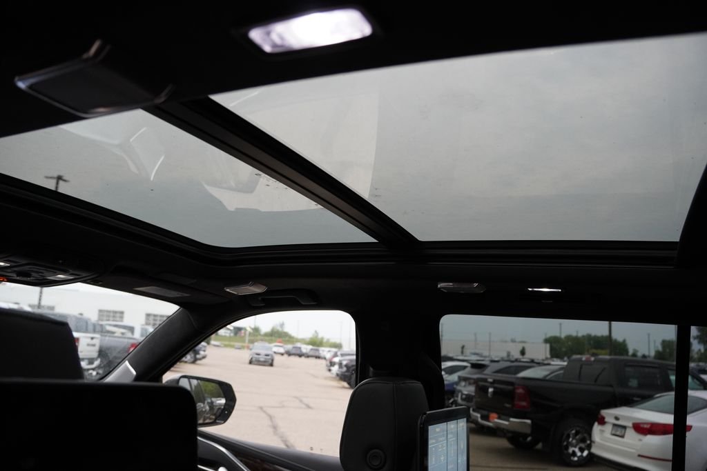 Used 2021 Dark Mocha Metallic Cadillac Sport Platinum image 6