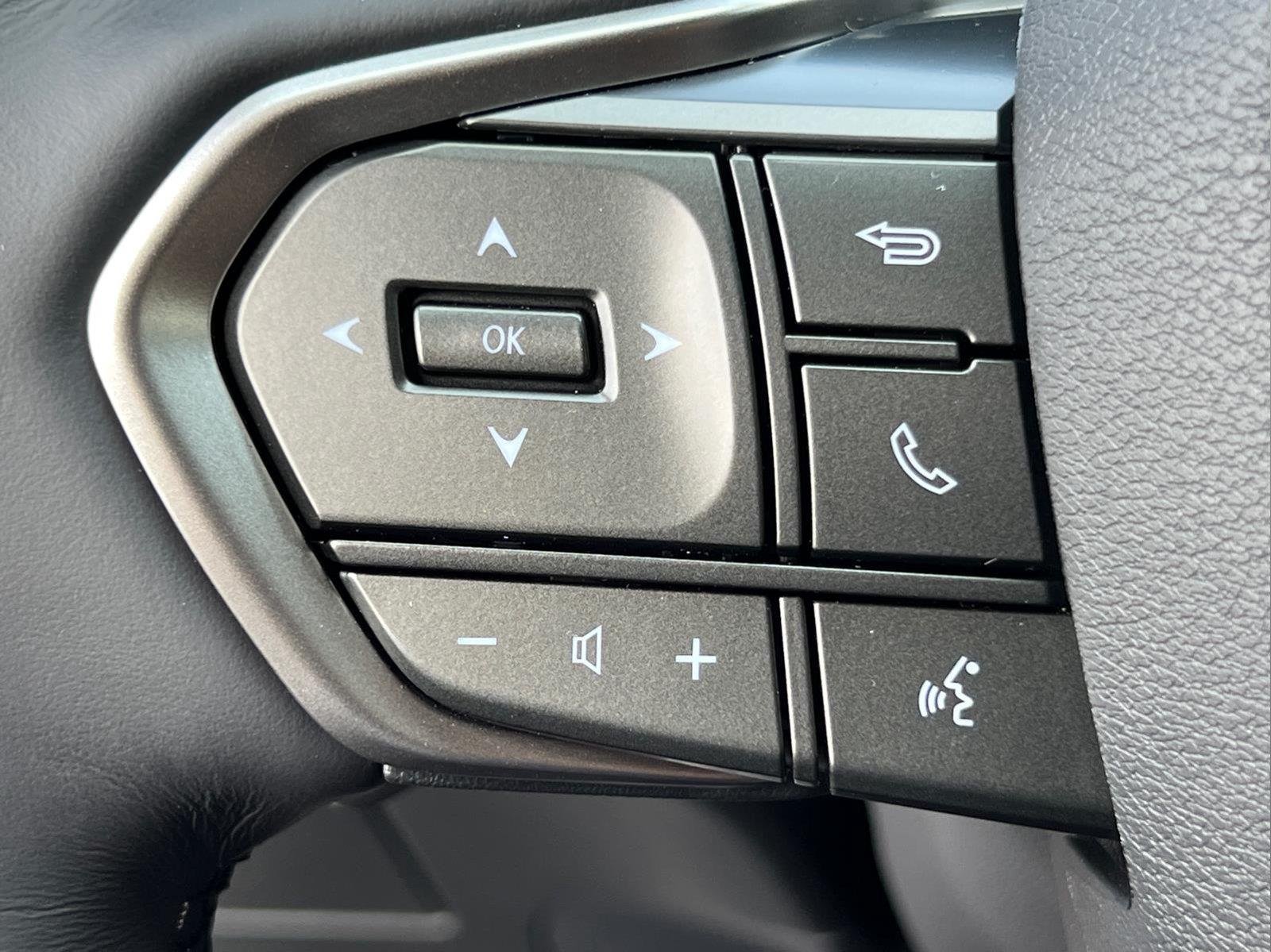 2026 Lexus NX 450h+ Premium - Photo 17
