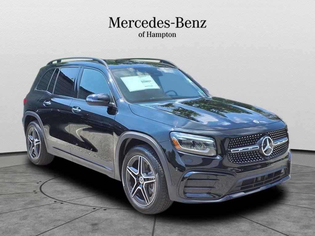 2025 Mercedes-Benz GLB Base