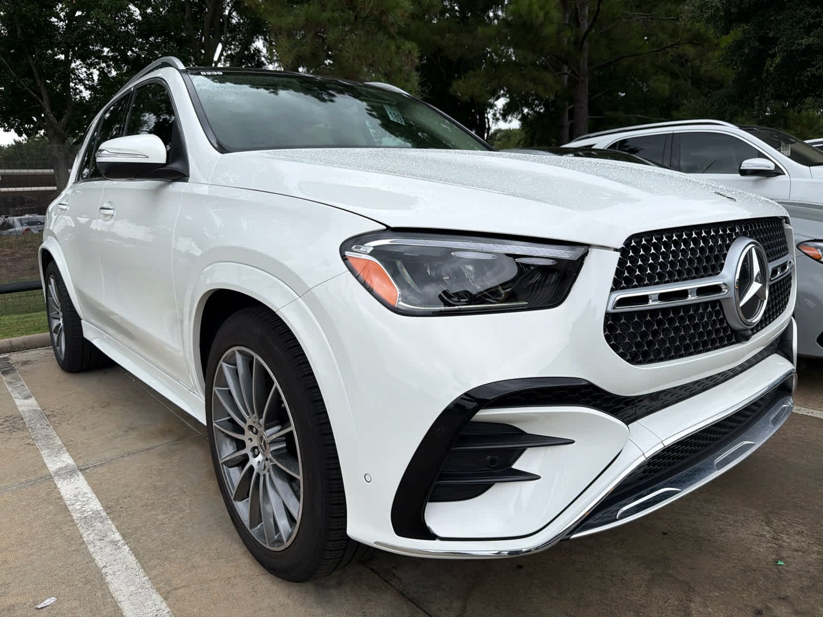 Certified Used 2026 Polar White Mercedes-Benz GLE 450 image 2