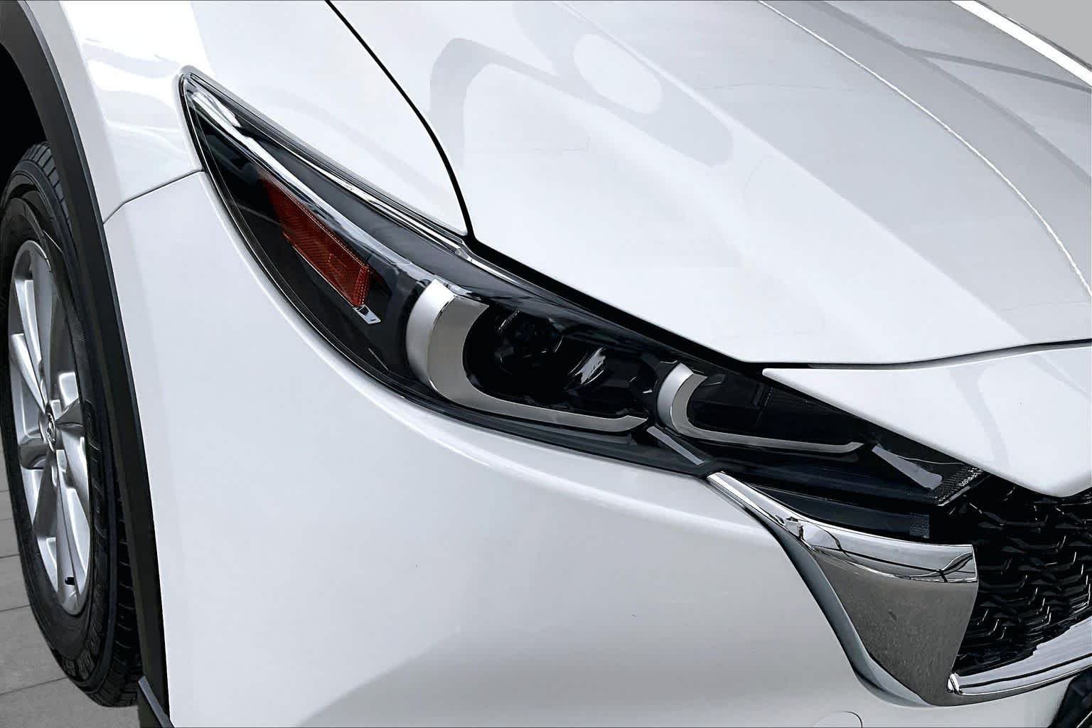 Used 2023 Rhodium White Metallic Mazda 2.5 S Select Package image 27