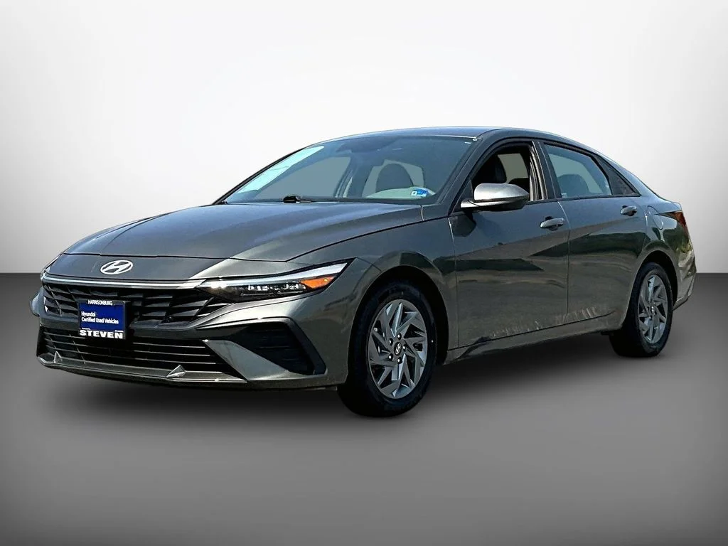 Certified Used 2024 Gray Hyundai SEL image 3