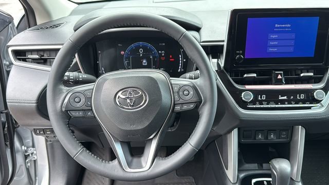 2024 Toyota Corolla Cross XLE - Photo 21