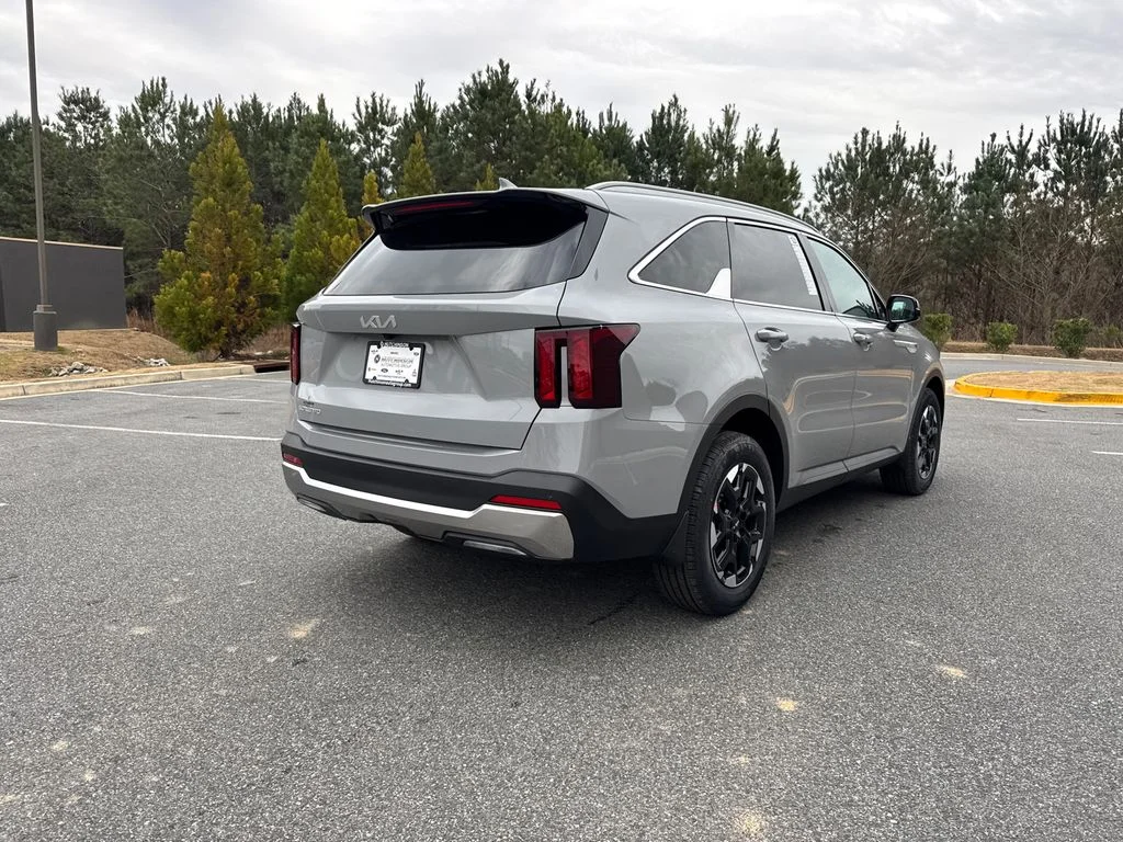 New 2026 Gray Kia S image 3