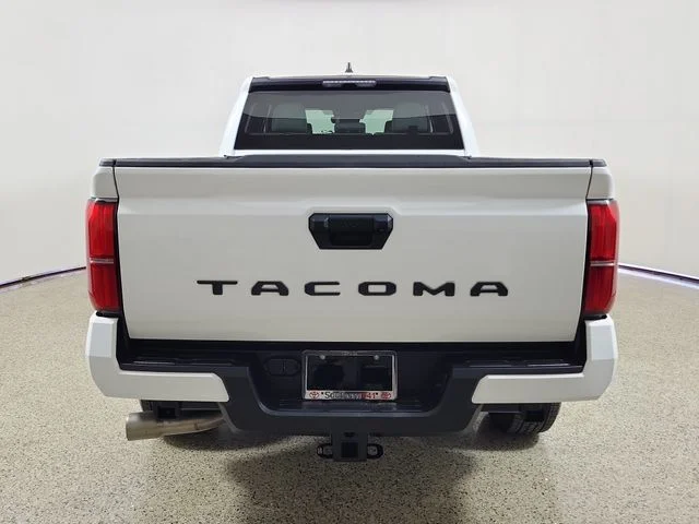 Used 2025 White Toyota SR5 image 6