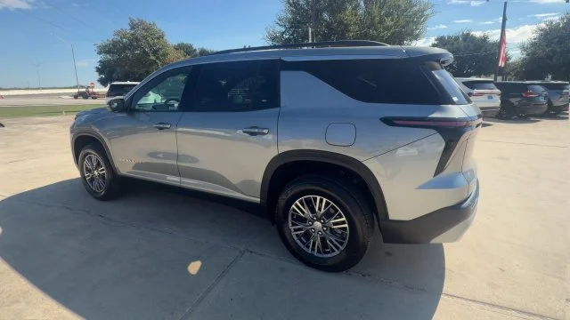 2026 Chevrolet Traverse LT - Photo 6