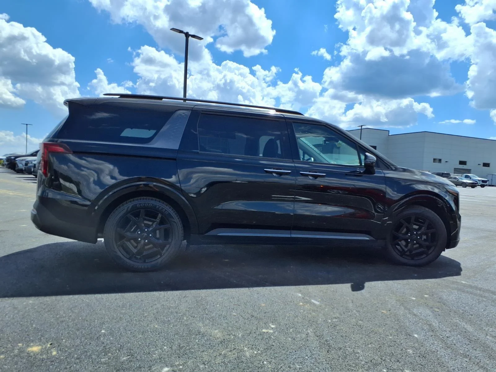 Used 2025 Aurora Black Pearl Kia SX image 37