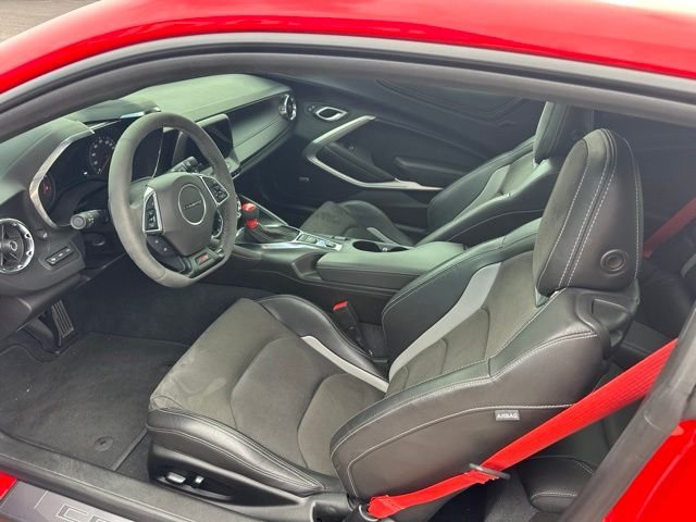 Used 2022 Red Chevrolet SS image 6