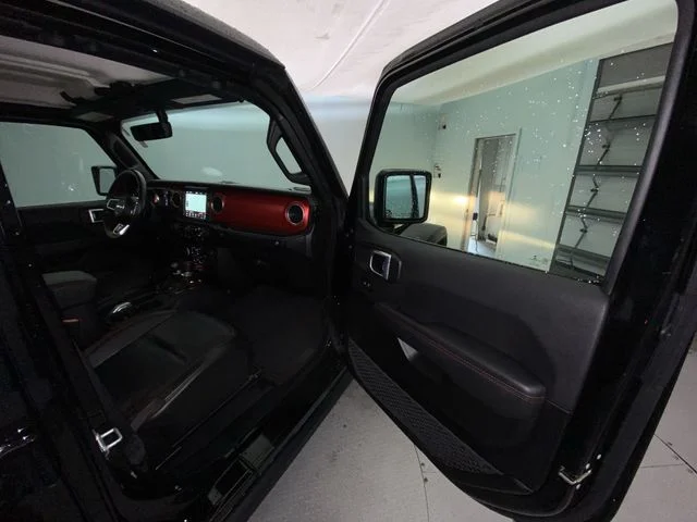 Used 2021 Black Jeep Unlimited Rubicon image 24
