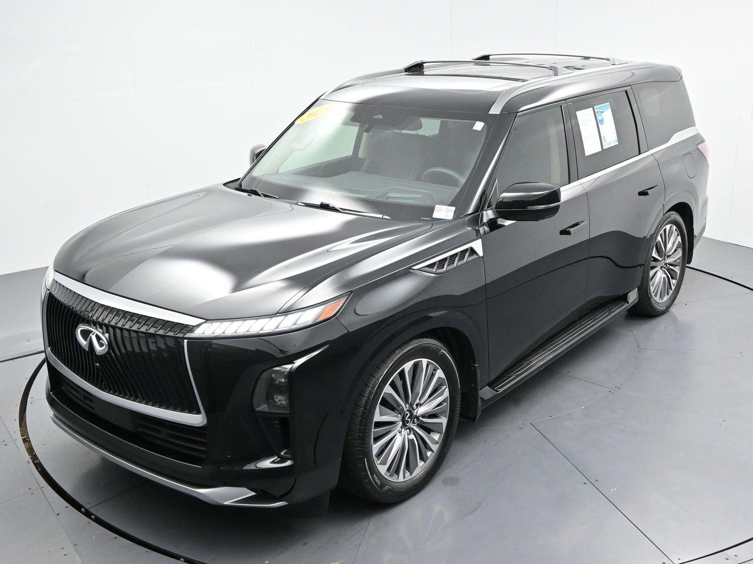 Used 2025 Black Obsidian INFINITI LUXE image 39