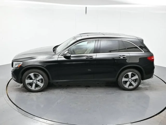 Used 2017 Black [black] Mercedes-Benz GLC 300 image 20