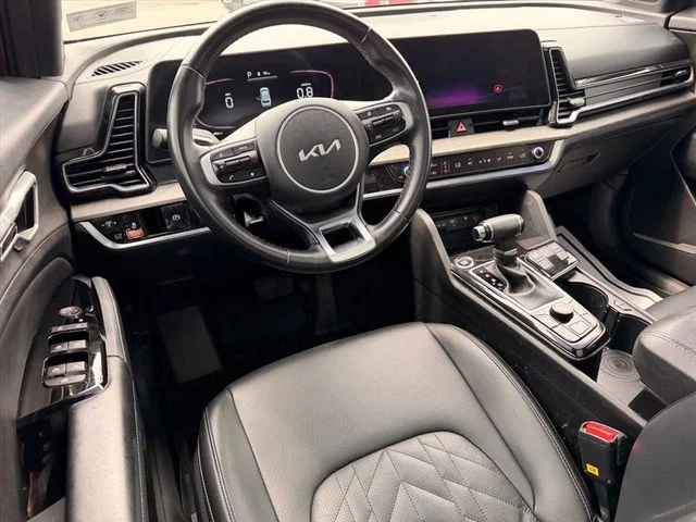 Used 2023 Red Kia X-Line image 7