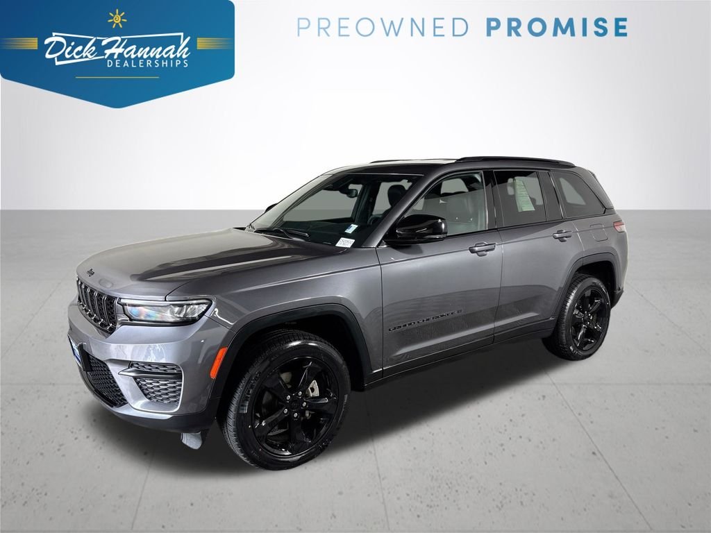 Used 2023 Gray Jeep Altitude X image 1