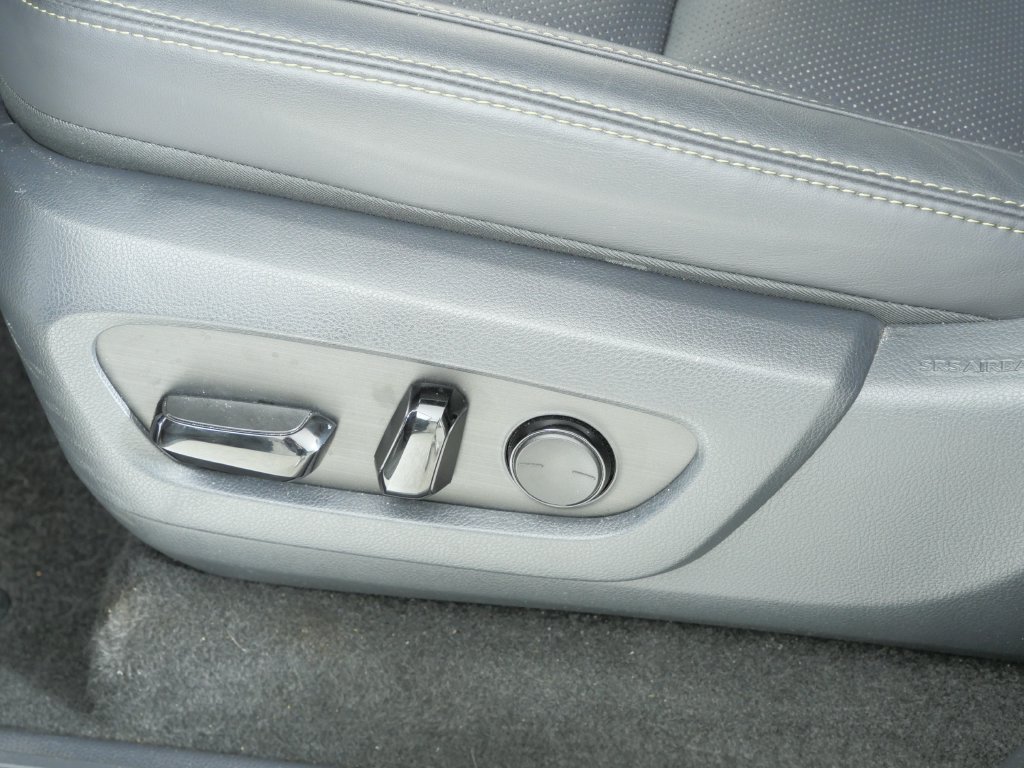Used 2024 Silver Lexus 550 Overtrail image 34