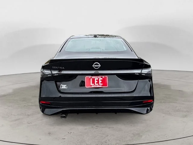 New 2027 Black Nissan SR image 4