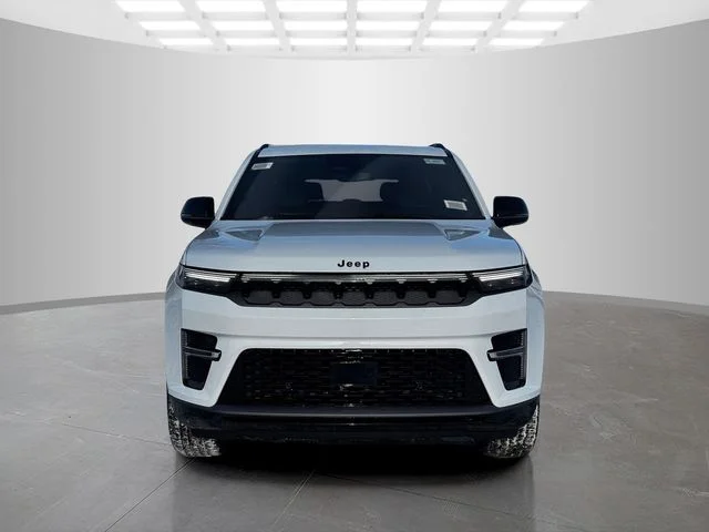 New 2026 Bright White Clear-Coat Exterior Paint Jeep Grand Wagoneer image 2