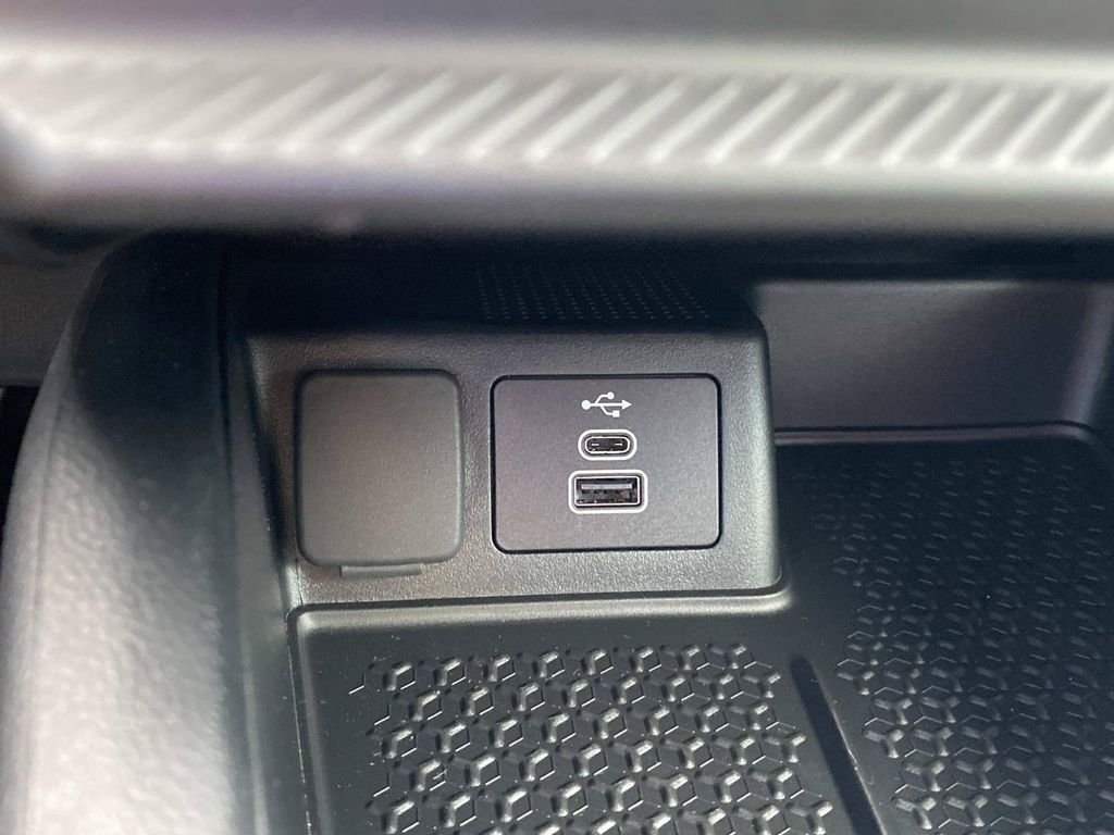 New 2026 Carbonized Gray Metallic Ford Big Bend® image 18