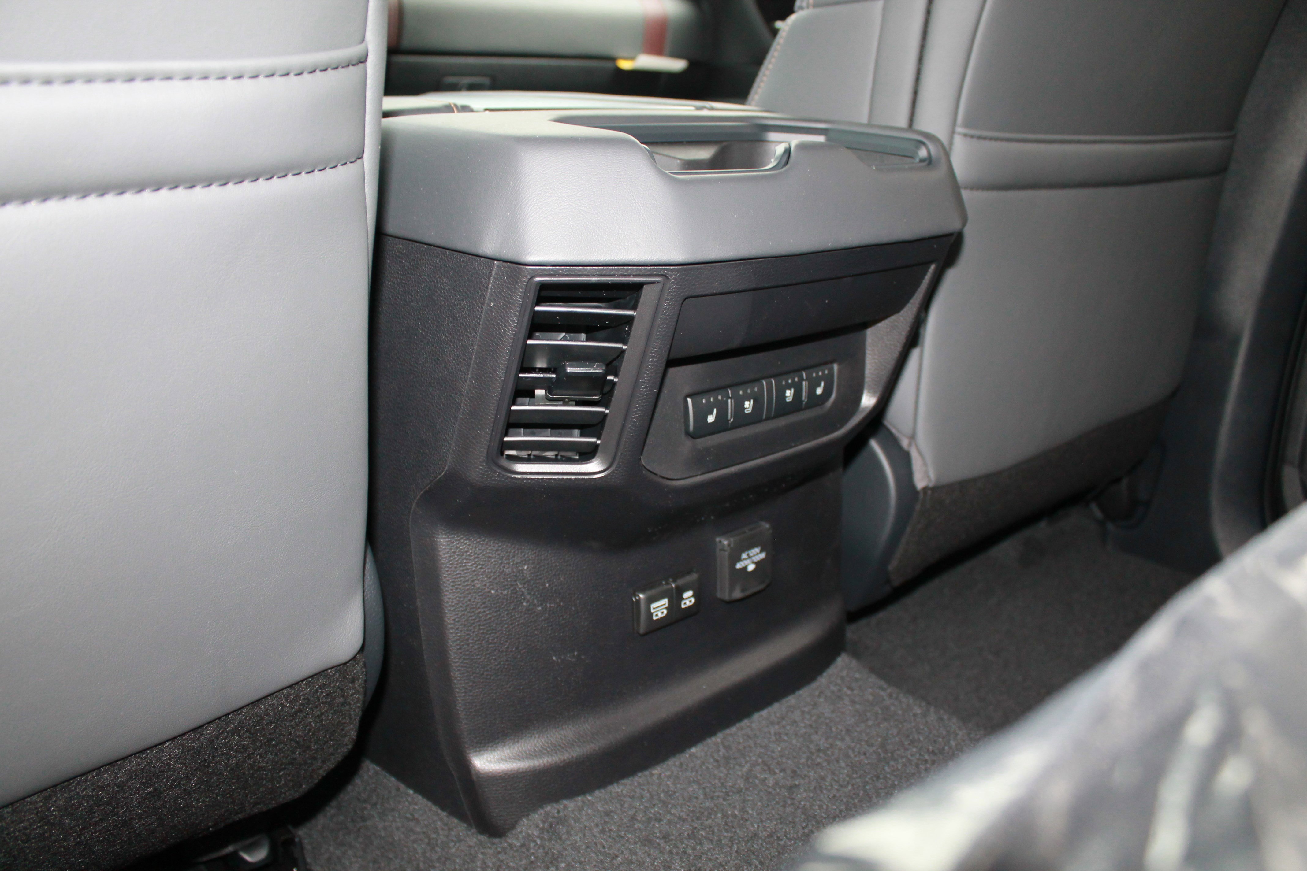 2026 Toyota Tundra Capstone - Photo 25